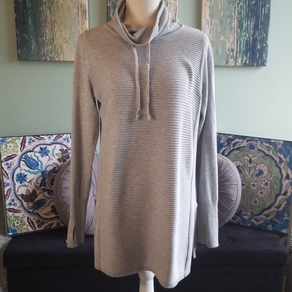 Artisan NY Gray Sweater
